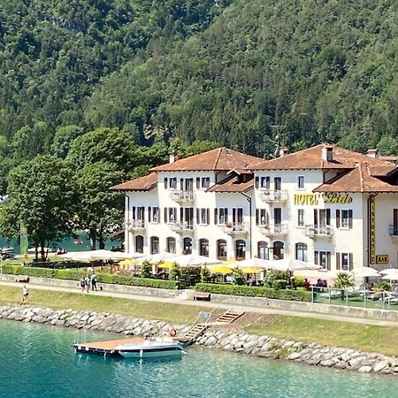 Hotel Lido Pieve Di Ledro Exteriör bild
