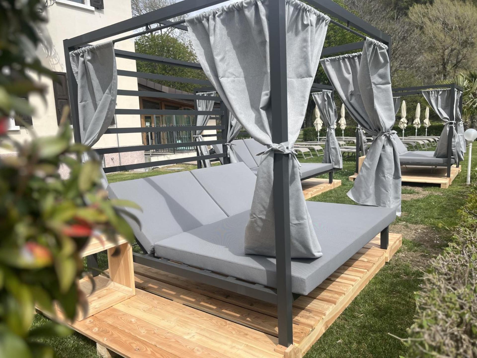 Hotel Lido Pieve Di Ledro Exteriör bild